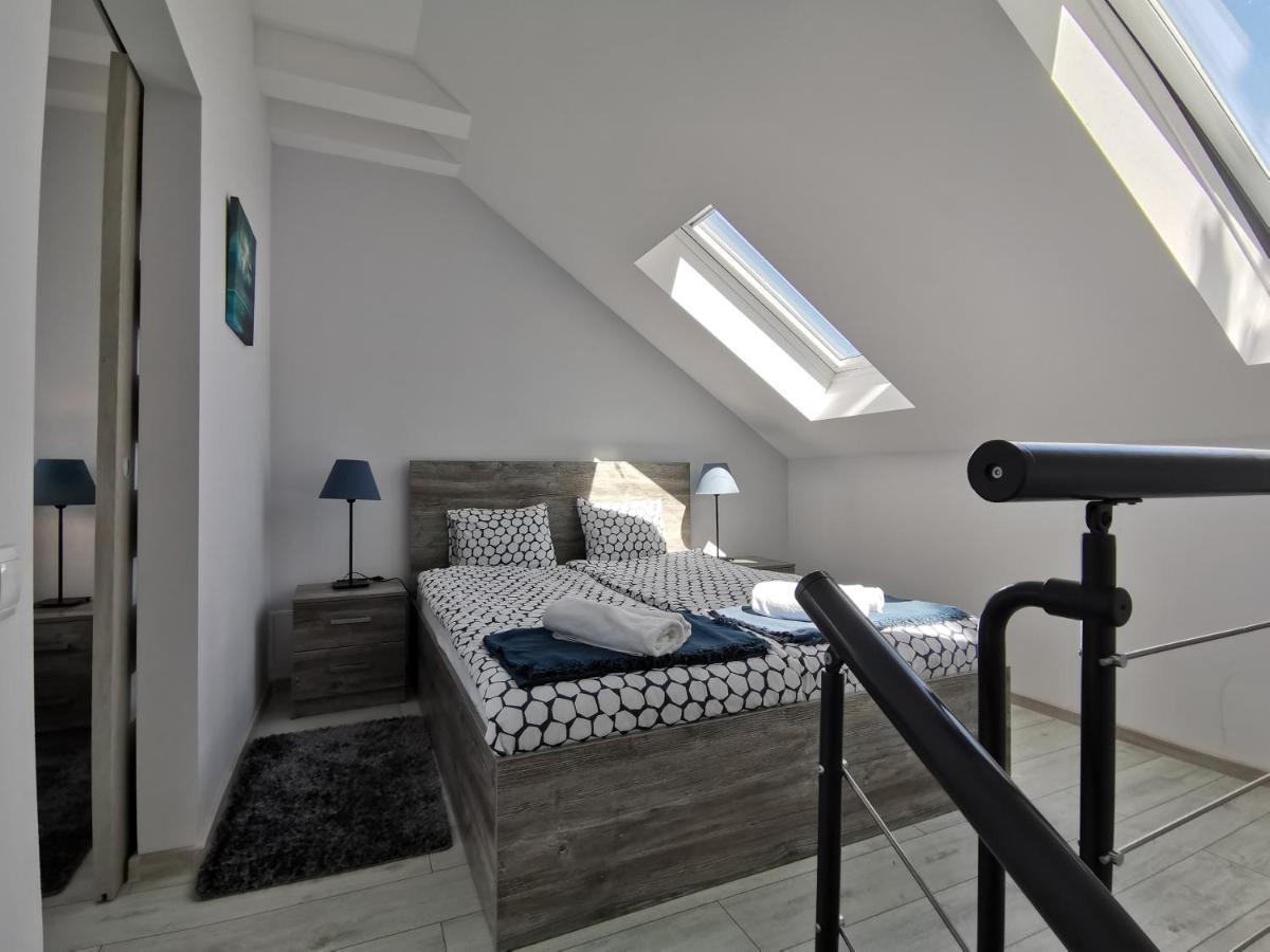 Apartamenty Portowy Мжежино Екстер'єр фото