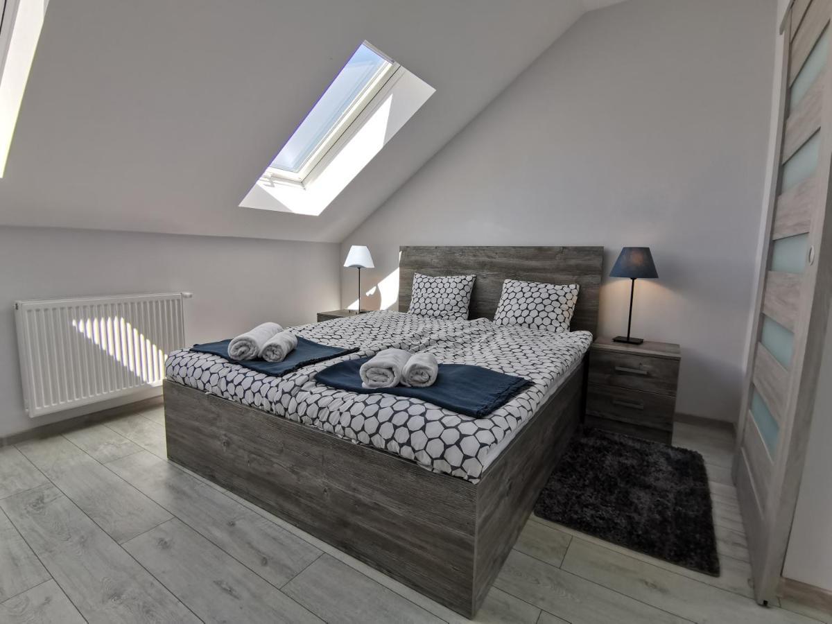Apartamenty Portowy Мжежино Екстер'єр фото
